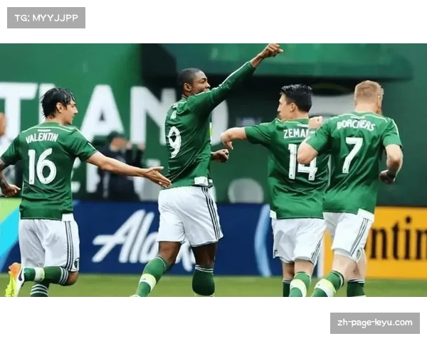 帕尔梅拉斯定位球战术多变，成逆转关键因素