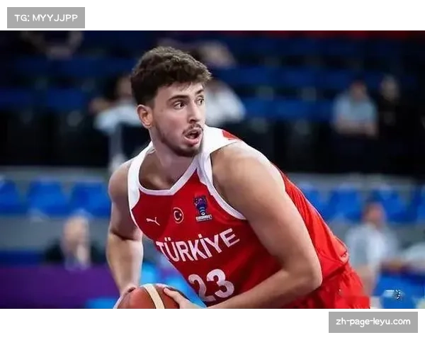 火箭五连胜攻势如潮 申京28分11篮板展现内线统治力